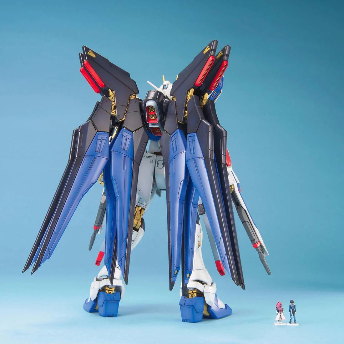 Mobile Suit Gundam Seed Destiny Strike Freedom Gundam Master Grade 1:100 Scale Model Kit