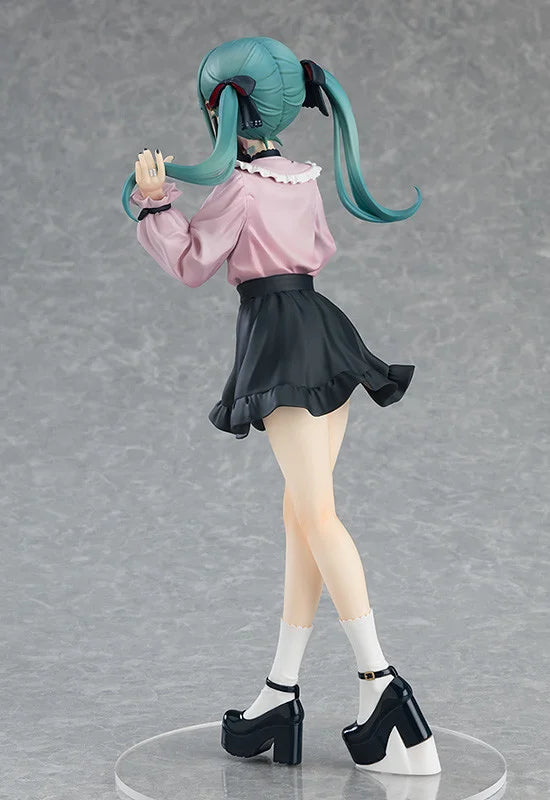 POP UP PARADE Hatsune Miku: The Vampire Ver. L Size