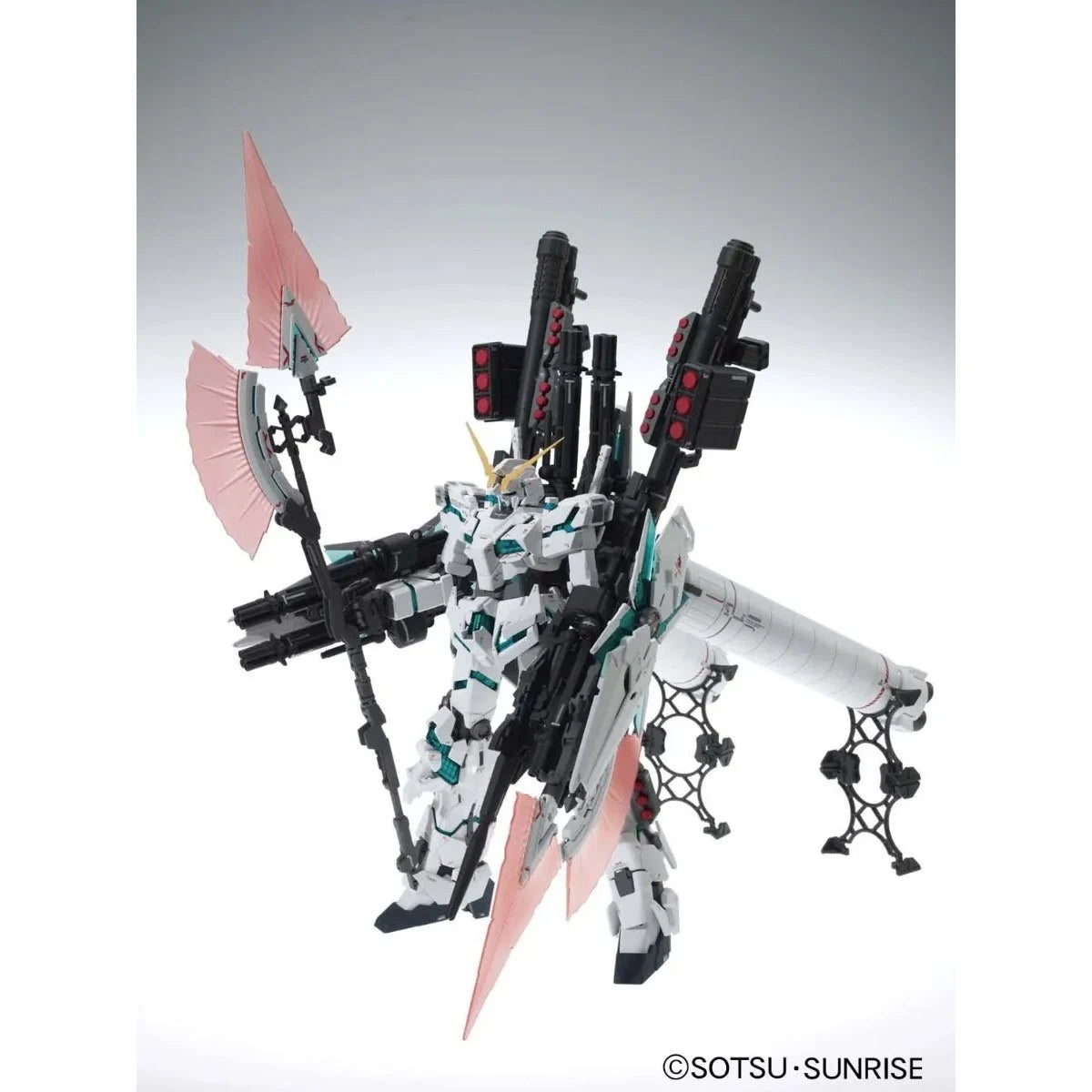 Mobile Suit Gundam Unicorn Full Armor Unicorn Gundam Ver. Ka Master Grade 1:100 Scale Model Kit