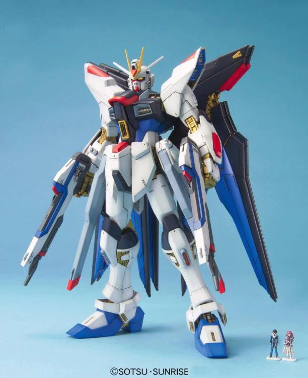 Mobile Suit Gundam Seed Destiny Strike Freedom Gundam Master Grade 1:100 Scale Model Kit