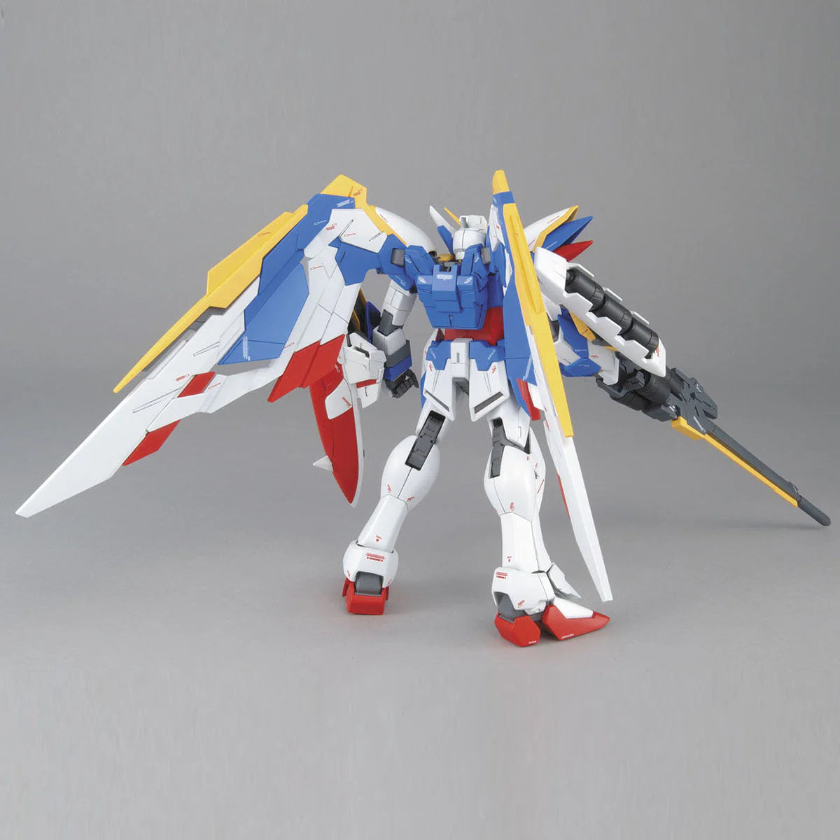 Mobile Suit Gundam Wing: Endless Waltz XXXG-01W Wing Gundam EW Master Grade 1:100 Scale Model Kit