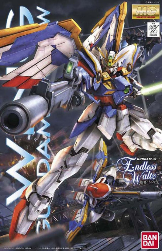 Mobile Suit Gundam Wing: Endless Waltz XXXG-01W Wing Gundam EW Master Grade 1:100 Scale Model Kit