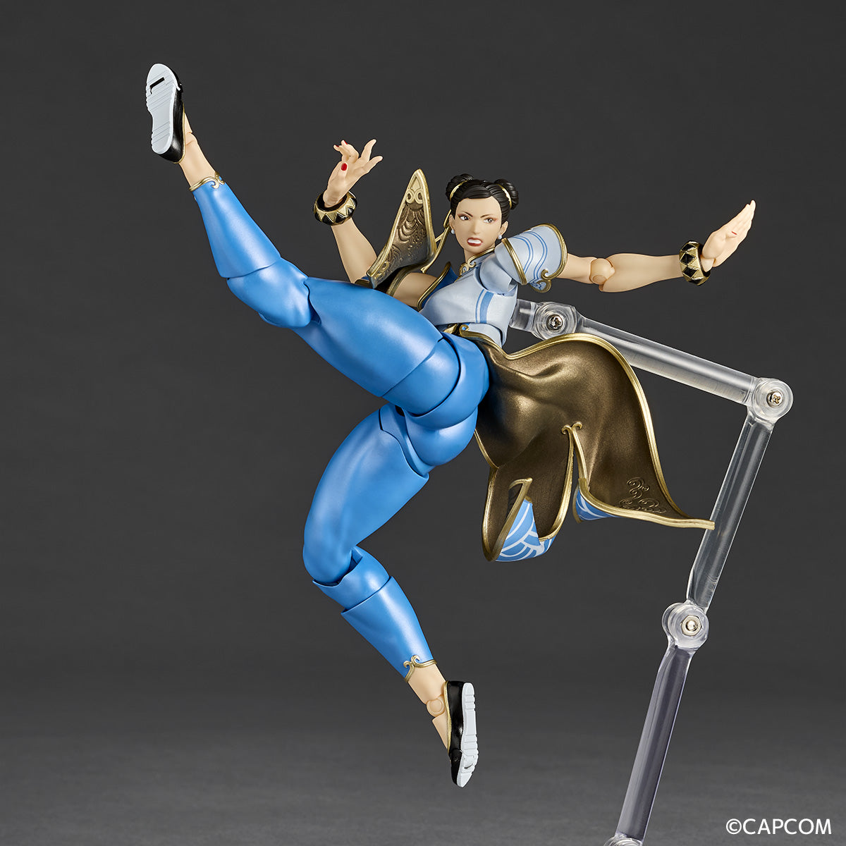 [PRE-ORDER] Street Fighter 6 Chun-Li Revoltech Amazing Yamaguchi Action Figure