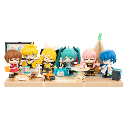 Hatsune Miku DaaVibe 01 Terrace Party Playset [1 FIGURE]