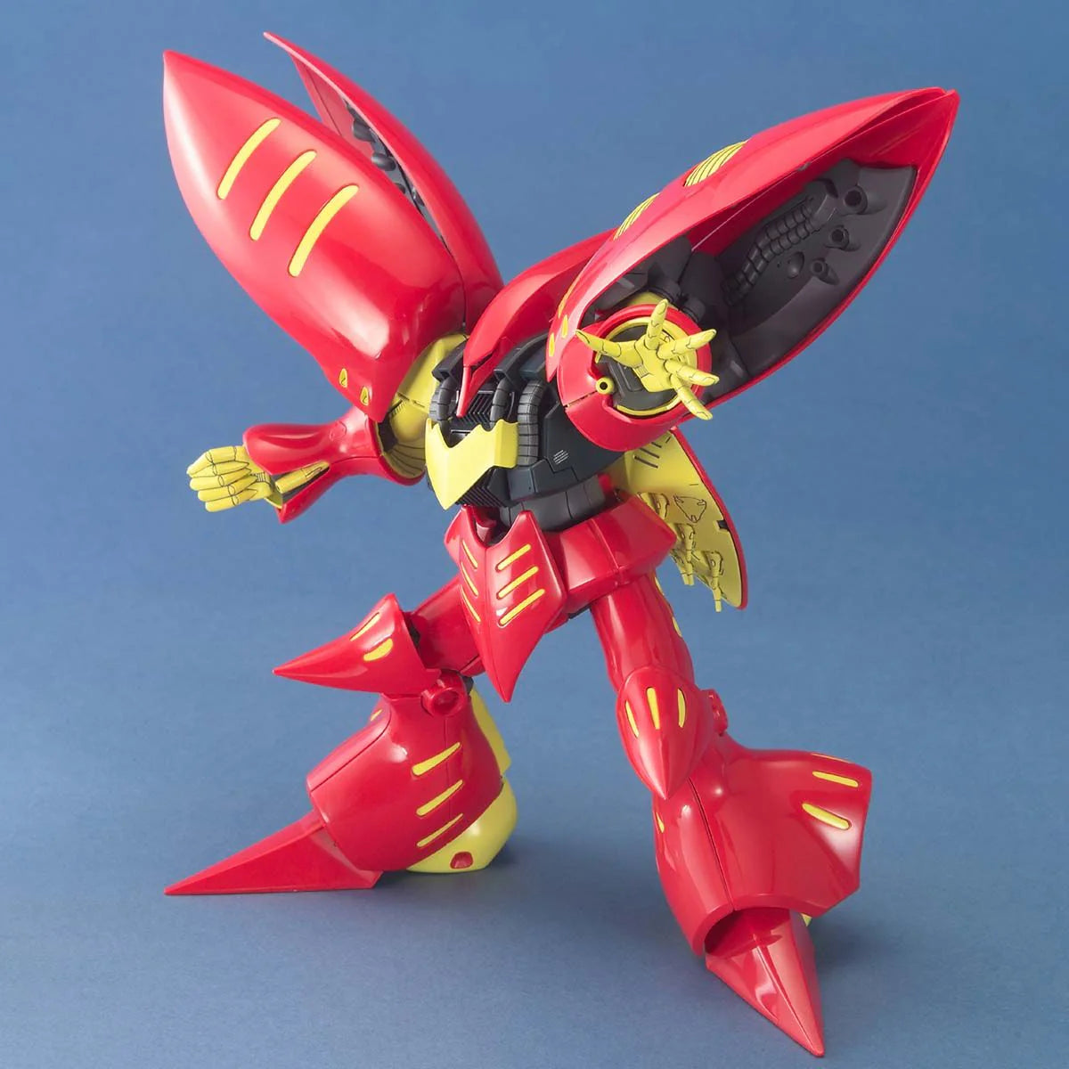 Mobile Suit Gundam ZZ Qubeley Red Master Grade 1:100 Scale Model Kit