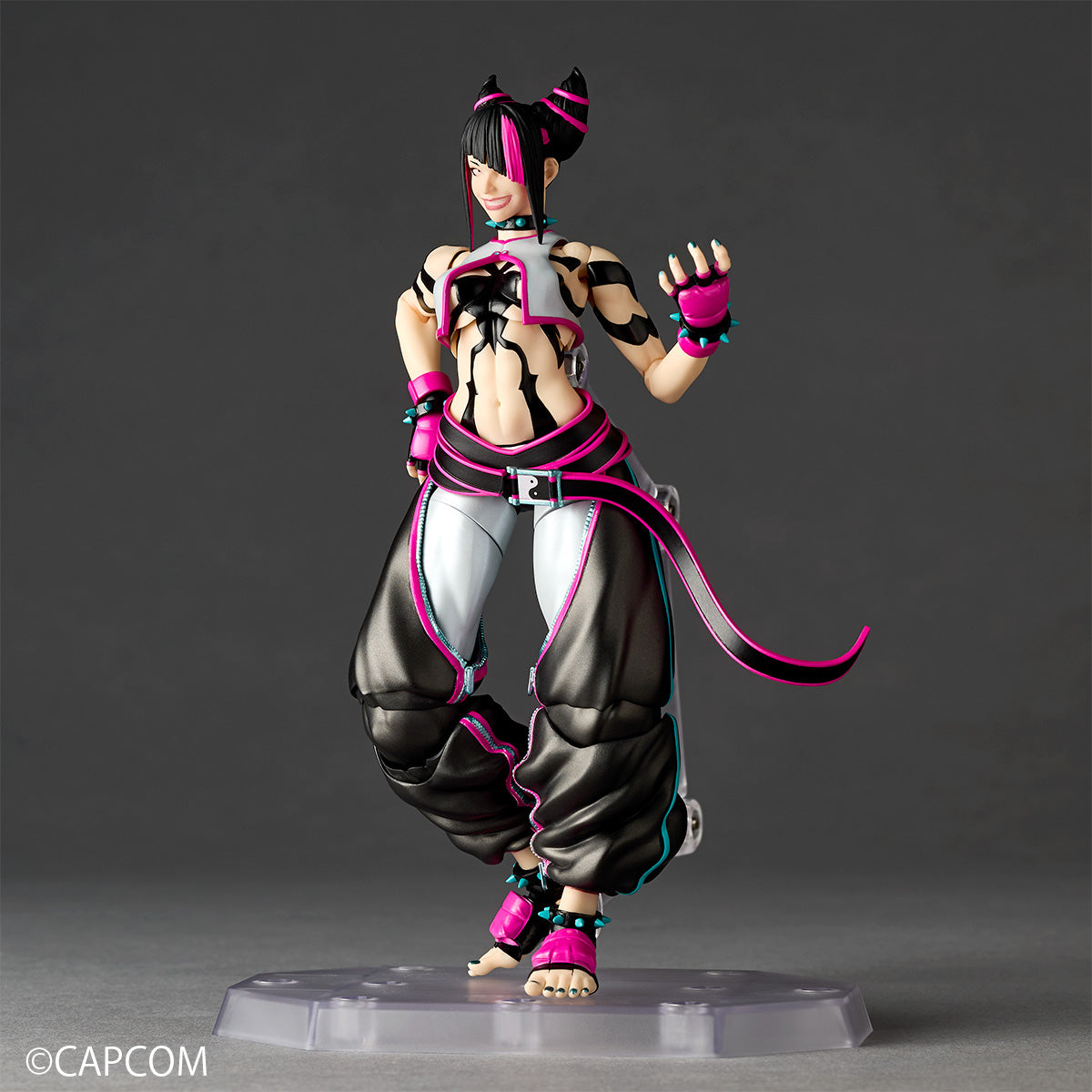 [PRE-ORDER] Street Fighter 6 Juri Revoltech Amazing Yamaguchi Action Figure