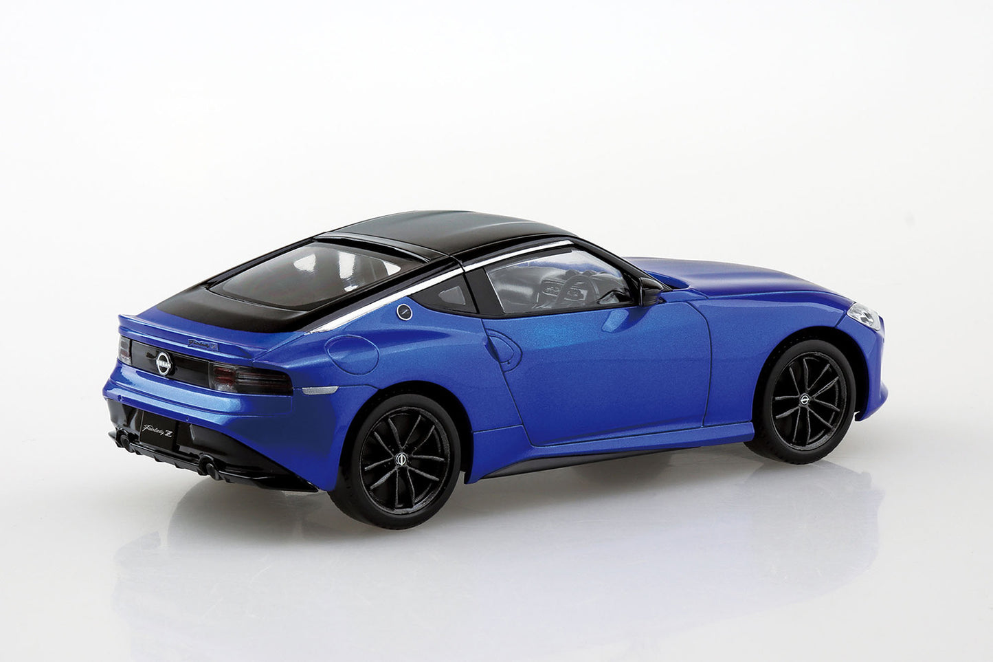 [SNAP KIT] Nissan RZ34 Fairlady Z (Seiran Blue)