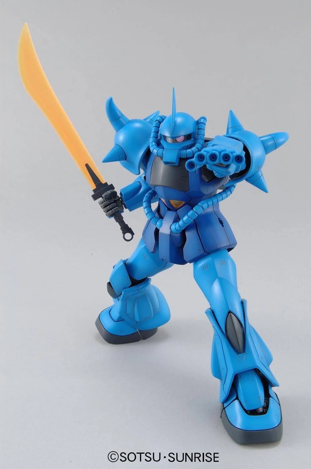 Mobile Suit Gundam Gouf Version 2.0 Master Grade 1:100 Scale Model Kit