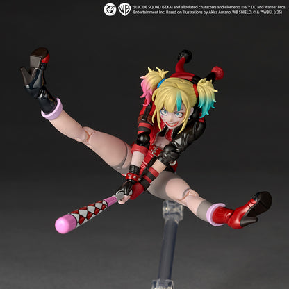 [PRE-ORDER] Suicide Squad Isekai - Harley Quinn - Revoltech Amazing Yamaguchi Action Figure