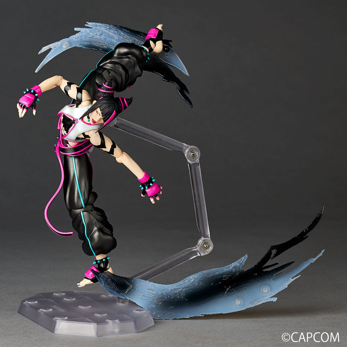 [PRE-ORDER] Street Fighter 6 Juri Revoltech Amazing Yamaguchi Action Figure