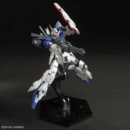 Mobile Suit Moon Gundam Moon Gundam High Grade 1:144 Scale Model Kit