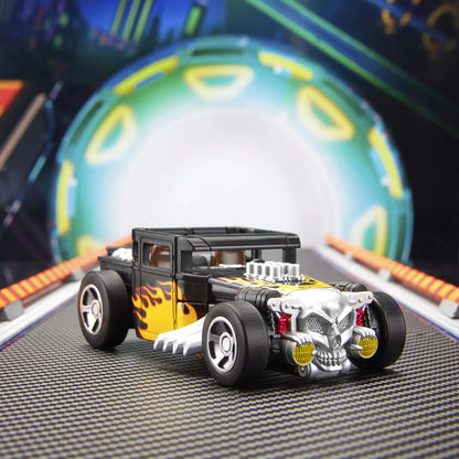 Transformers Collaborative Hot Wheels x Transformers Bone Shaker