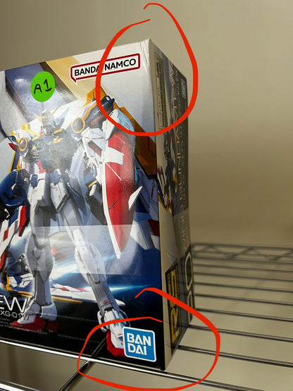 [DAMAGED BOX A1] Mobile Suit Gundam Wing: Endless Waltz Wing Gundam Real Grade 1:144 Scale Model Kit