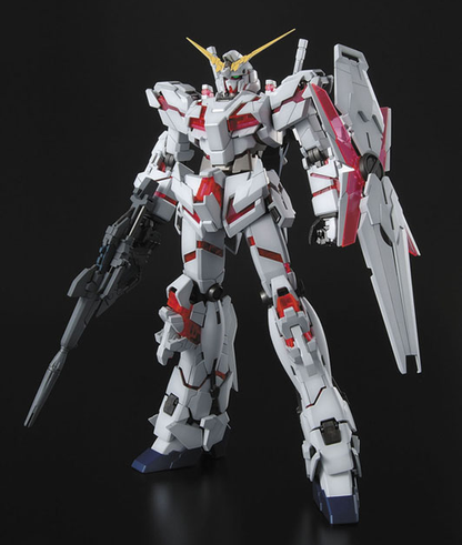 Mobile Suit Gundam Unicorn Master Grade 1:100 Scale Model Kit