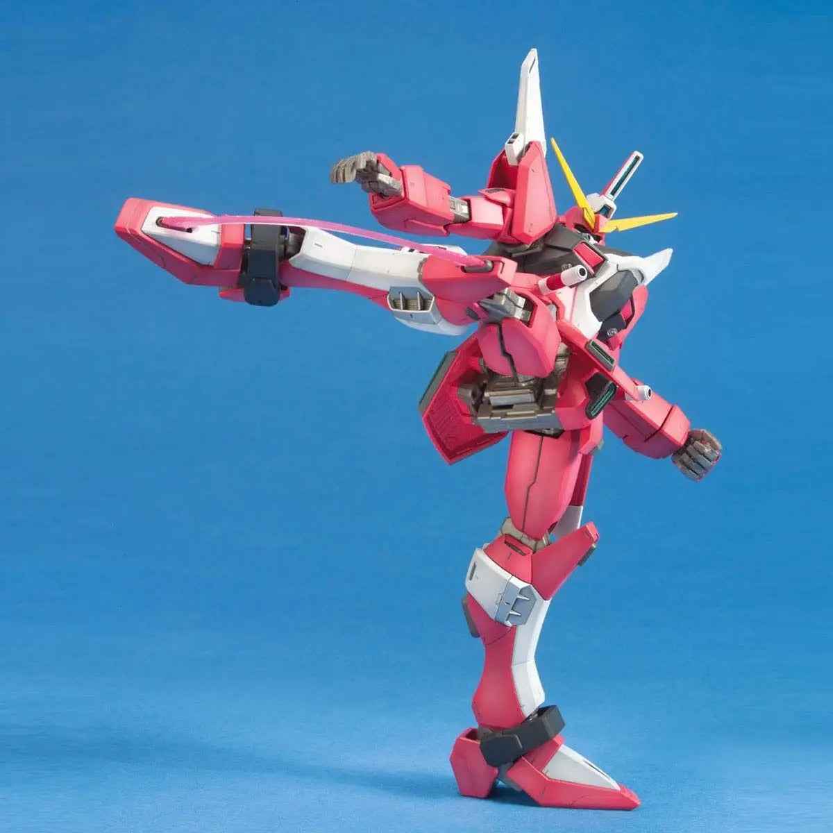 Mobile Suit Gundam Seed Destiny Infinite Justice Gundam Master Grade 1:100 Scale Model Kit
