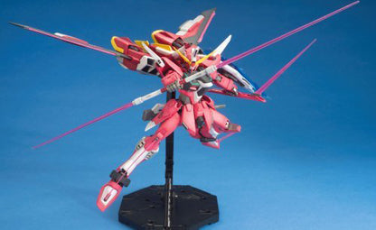 Mobile Suit Gundam Seed Destiny Infinite Justice Gundam Master Grade 1:100 Scale Model Kit