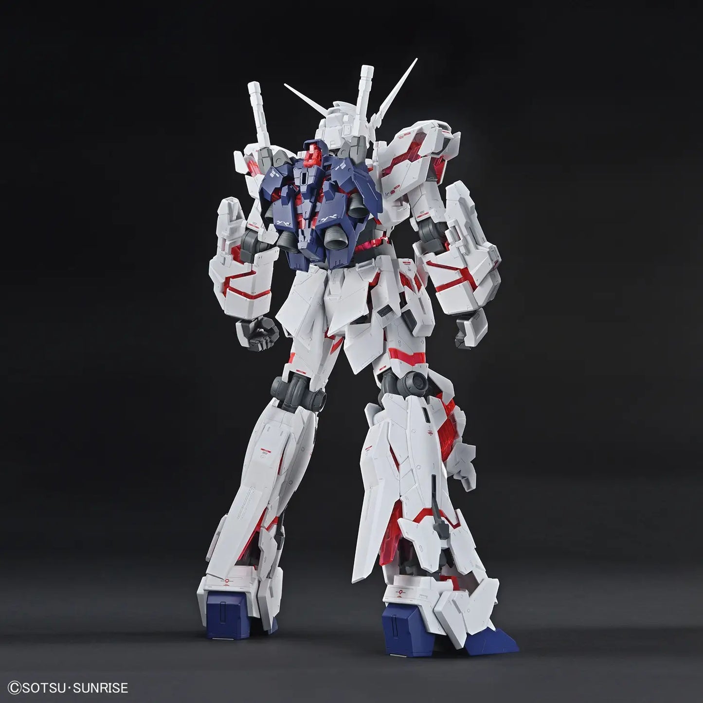 Mobile Suit Gundam Unicorn Gundam Destroy Mode Mega Size 1:48 Scale Model Kit