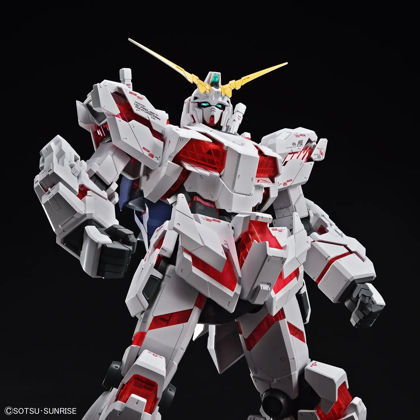 Mobile Suit Gundam Unicorn Gundam Destroy Mode Mega Size 1:48 Scale Model Kit