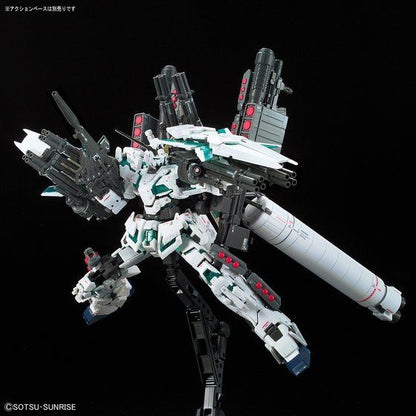 Mobile Suit Gundam Unicorn Full Armor Gundam Unicorn Real Grade 1:144 Scale Model Kit