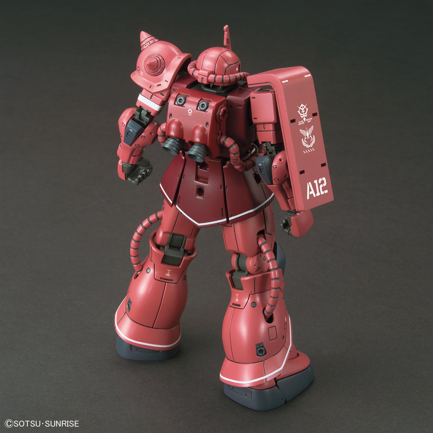 [DAMAGED BOX A1] Mobile Suit Gundam: The Origin Char's MS-06S Zaku II Red Comet Version High Grade 1:144 Scale Model Kit