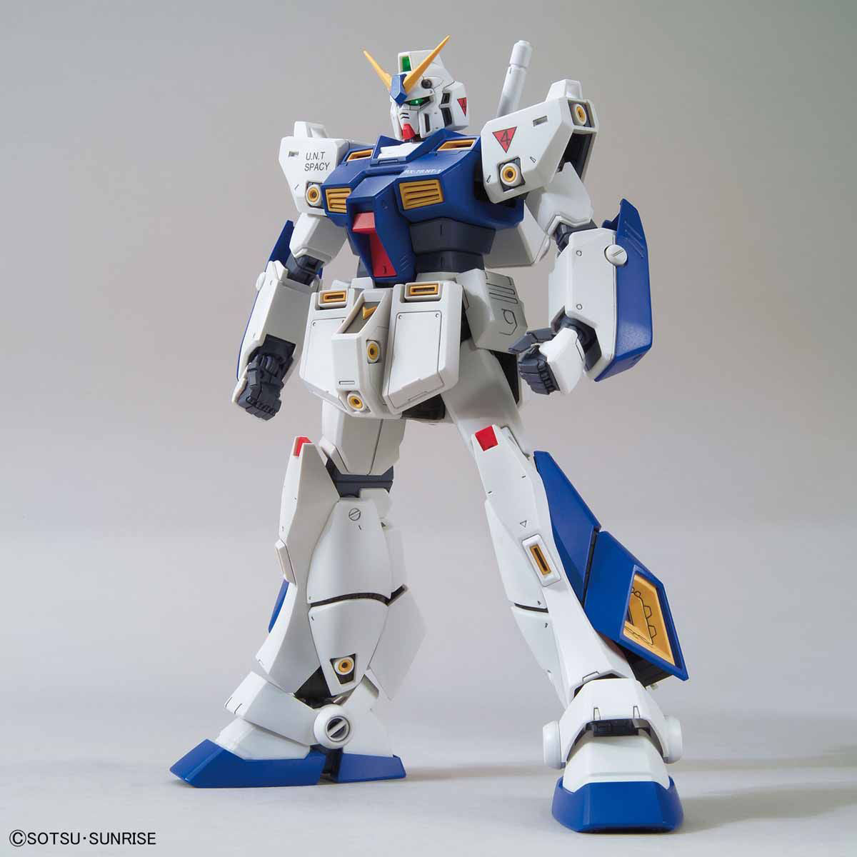 Mobile Suit Gundam 0080: War in the Pocket Gundam NT-1 Version 2.0 Master Grade 1:100 Scale Model Kit
