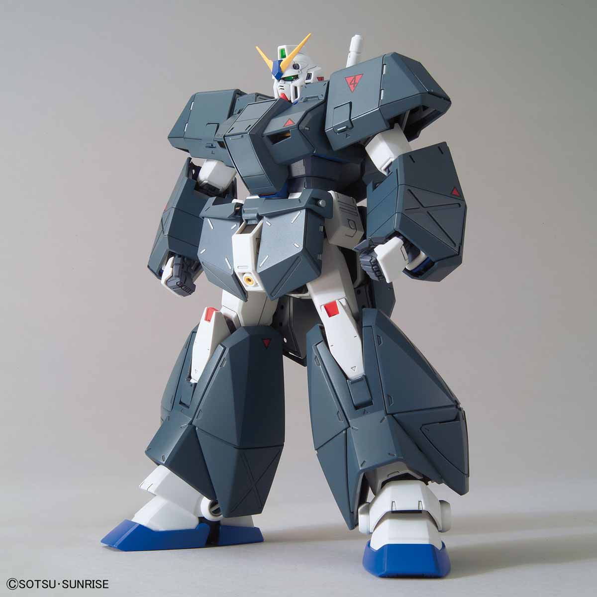 Mobile Suit Gundam 0080: War in the Pocket Gundam NT-1 Version 2.0 Master Grade 1:100 Scale Model Kit