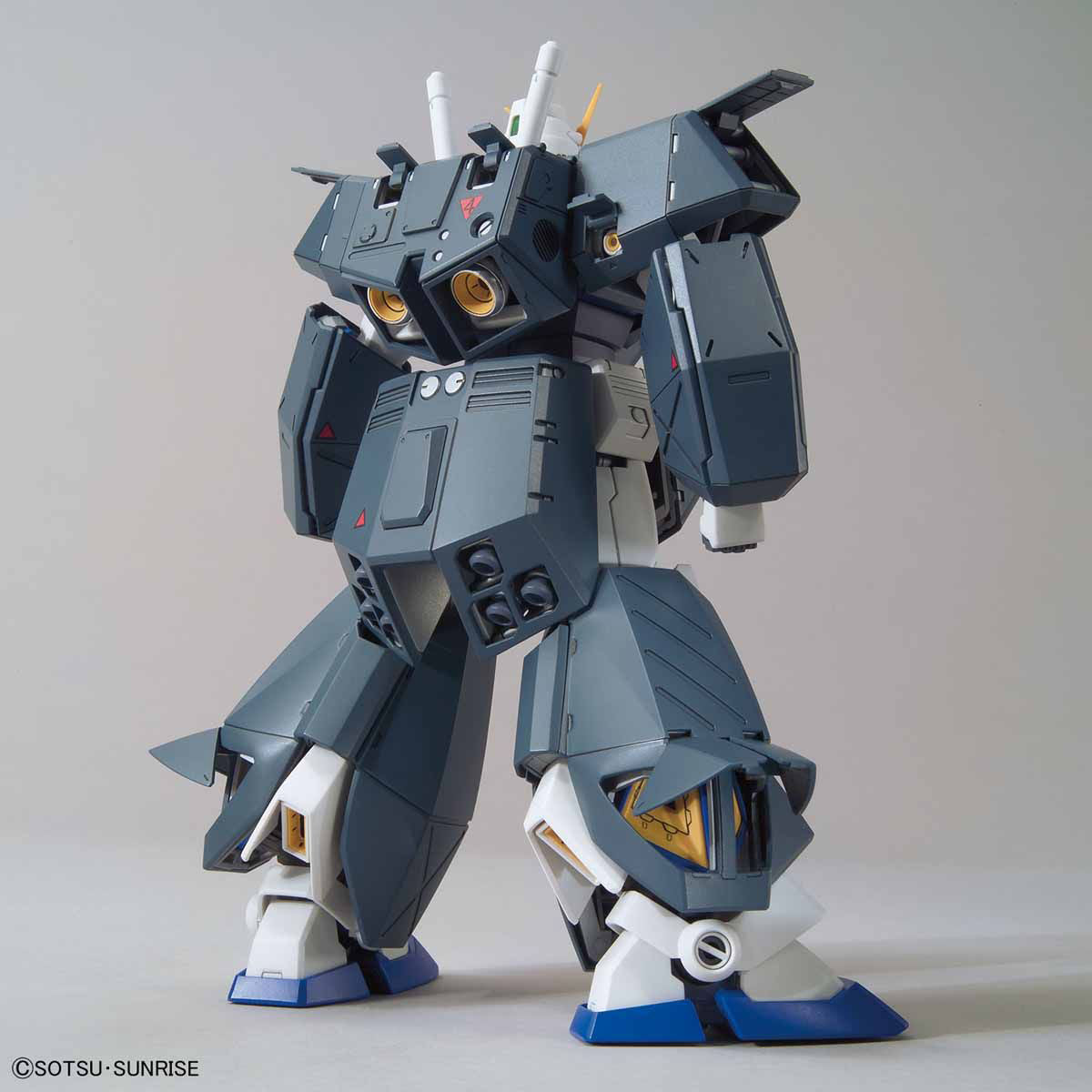 Mobile Suit Gundam 0080: War in the Pocket Gundam NT-1 Version 2.0 Master Grade 1:100 Scale Model Kit