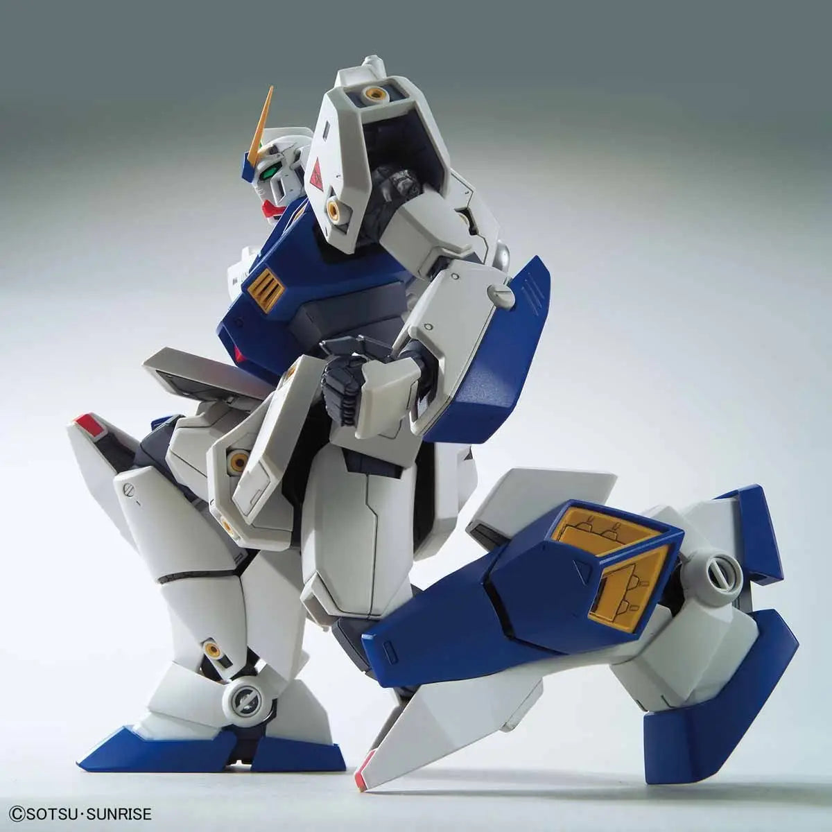 Mobile Suit Gundam 0080: War in the Pocket Gundam NT-1 Version 2.0 Master Grade 1:100 Scale Model Kit