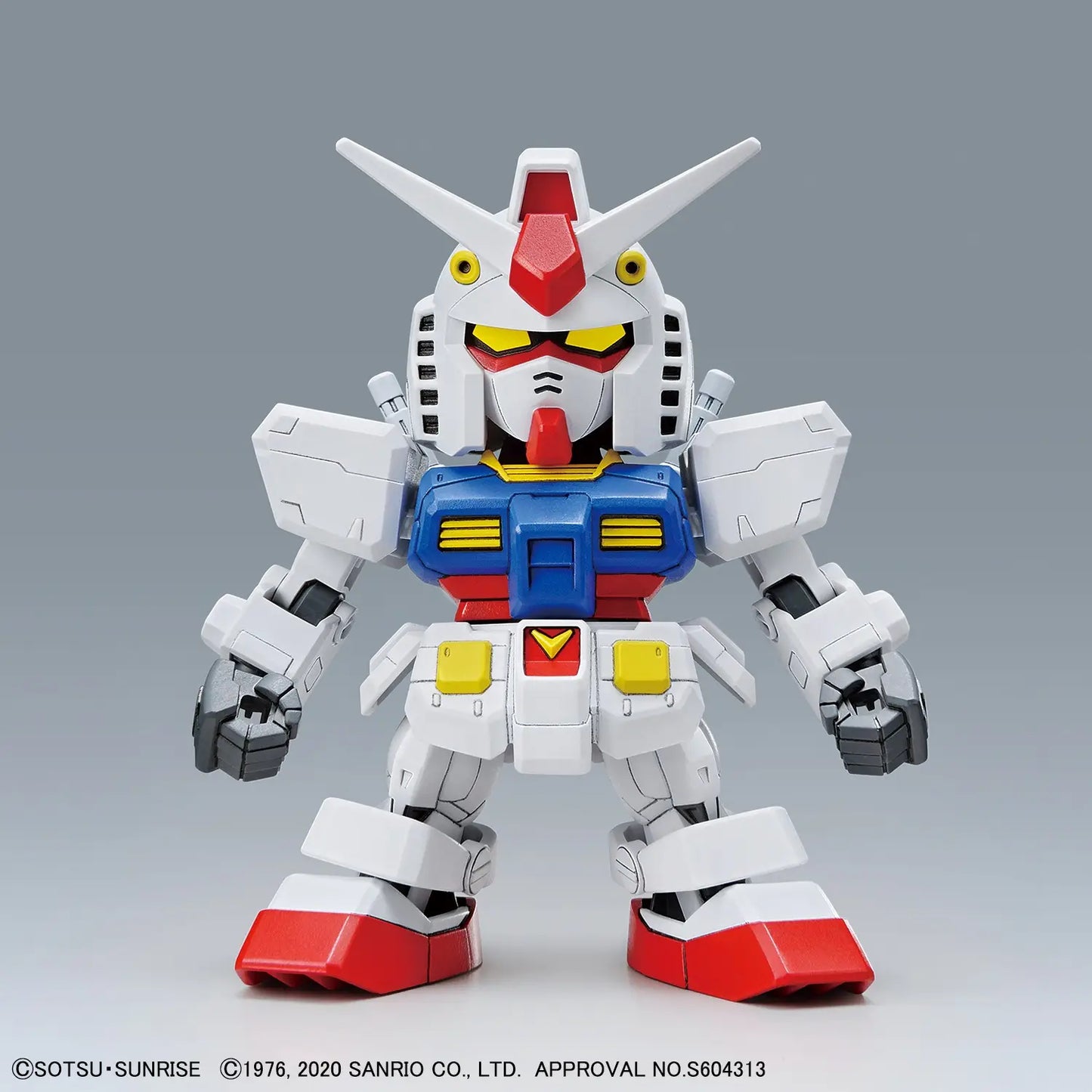 [PRE-ORDER] Gundam Hello Kitty and RX-78-2 Gundam SD-EX Standard Model Kit