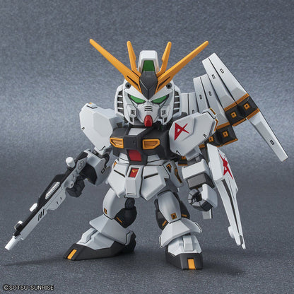 Nu Gundam SD EX-Standard Model Kit