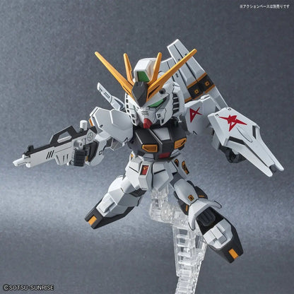 Nu Gundam SD EX-Standard Model Kit