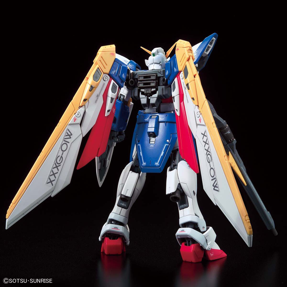 Mobile Suit Gundam Wing Wing Gundam Real Grade 1:144 Scale Model Kit