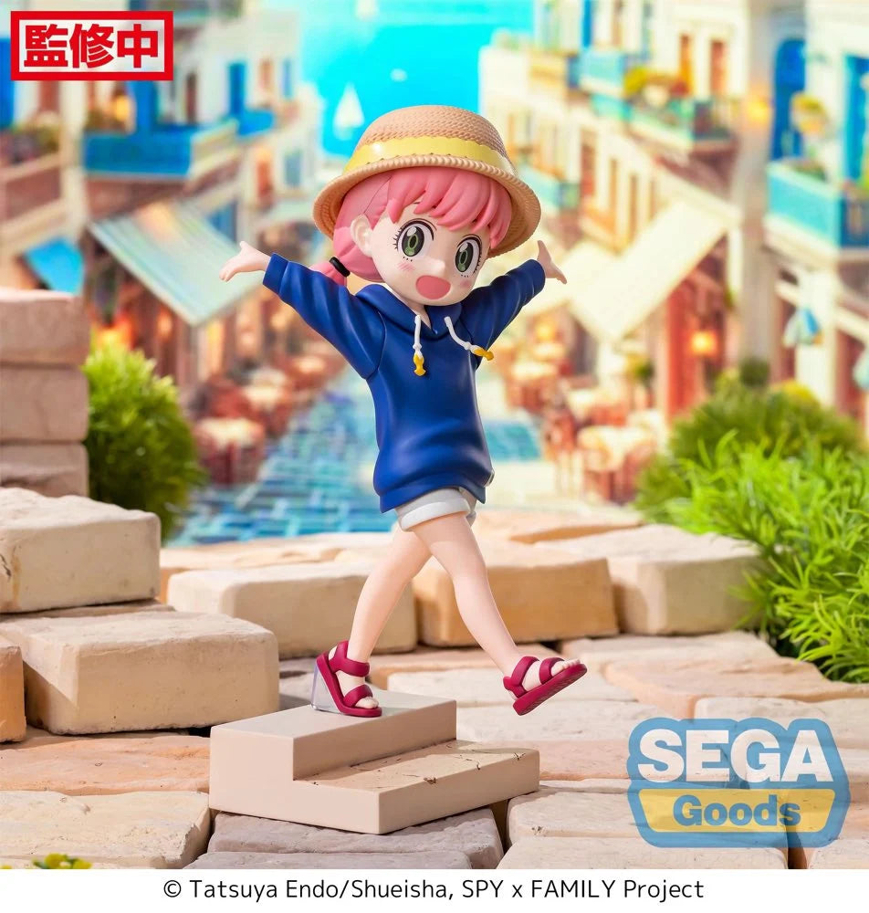 Spy x Family Anya Forger Resort! Luminasta Figure