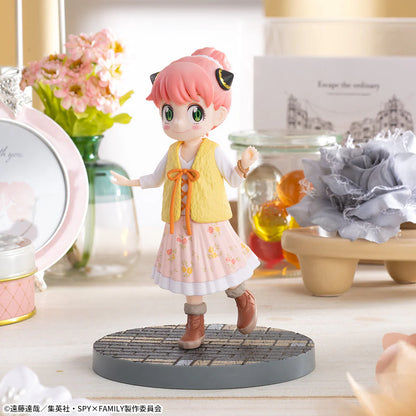 Spy x Family Anya Forger Stylish Look Vol. 3.5 Luminasta Figure