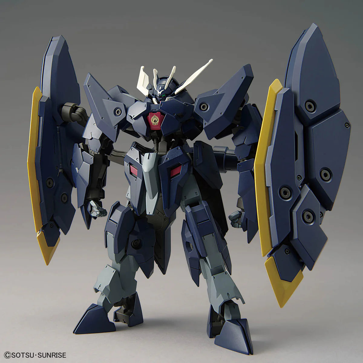 Mobile Suit Gundam: Iron-Blooded Orphans Urdr-Hunt Gundam Zagan High Grade 1:144 Scale Model Kit
